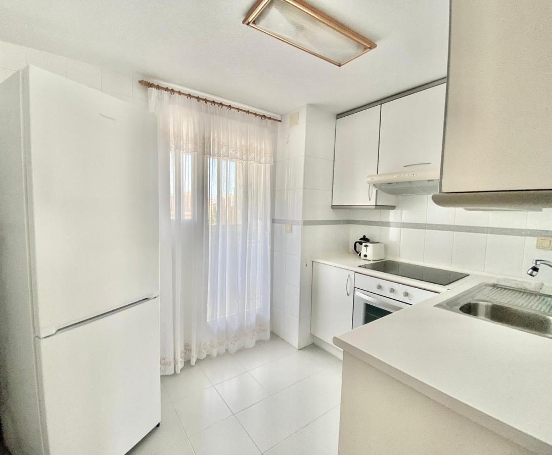 אליקאנטה Apartamento Atenas Piscina 4 Pax, Inmobiliaria Leo Playa De San Juan מראה חיצוני תמונה